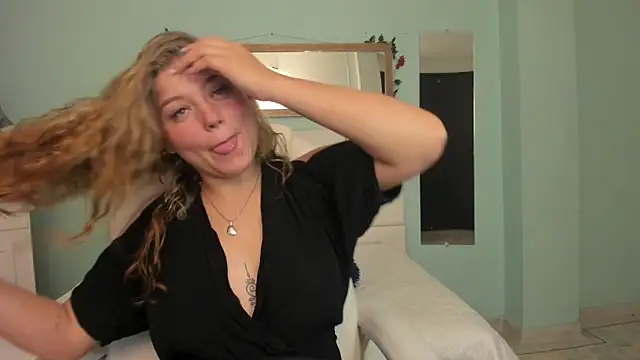 alaia greyy online show from 03.10.25