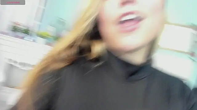 alaia greyy online show from 03.14.25