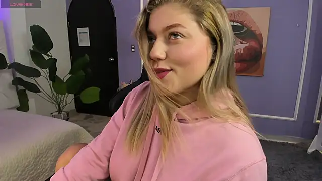 alaia greyy online show from 11.20.25