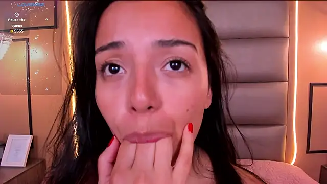 CAYLINCOLLINS online show from 02.22.25