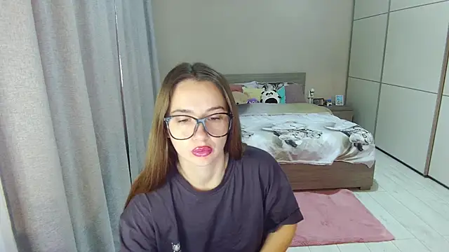 singletrouble online show from 10.28.25