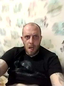 MaxDevilWhite online show from 04.28.26