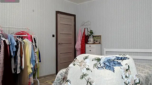 Soffya Soy online show from 04.09.26