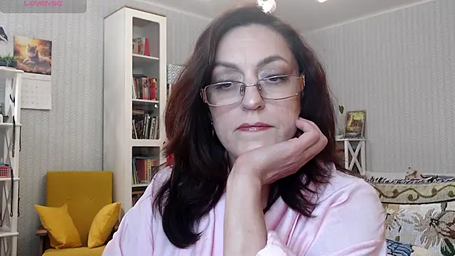 Soffya Soy online show from 05.10.26
