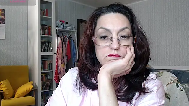 Soffya Soy online show from 05.13.26