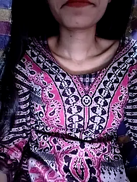 Snapshot of cute_IndianBabe chatting on 02.26.25 cute IndianBabe online show from 02.26.25