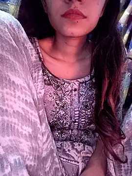Snapshot of cute_IndianBabe chatting on 03.02.25 cute IndianBabe online show from 03.02.25