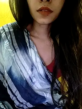 Snapshot of cute_IndianBabe chatting on 03.15.25 cute IndianBabe online show from 03.15.25