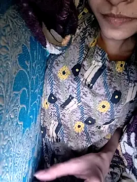 Snapshot of cute_IndianBabe chatting on 03.16.25 cute IndianBabe online show from 03.16.25