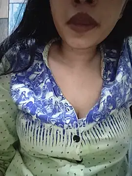 cute IndianBabe online show from 07.08.26