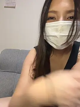 Snapshot of anchan69 chatting on 02.27.26 anchan69 online show from 02.27.26