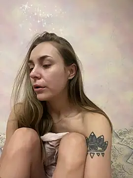 White Lu online show from 01.30.25