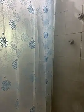 Snapshot of paullliliu chatting on 02.27.26 paullliliu online show from 02.27.26