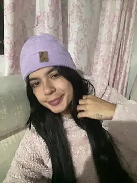 Madeline Cooper08 online show from 02.25.26