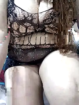 Snapshot of Moza-masriya5 chatting on 03.28.26 Moza-masriya5 online show from 03.28.26