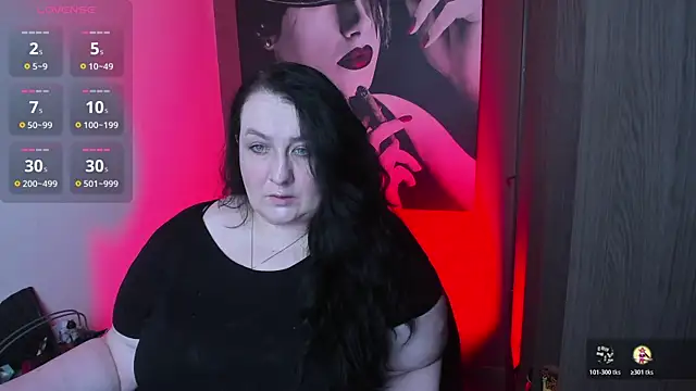 QueenOfHaze online show from 05.18.26