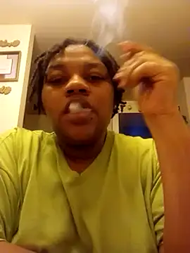 Snapshot of Big_BodyDee chatting on 01.23.25 Big BodyDee online show from 01.23.25