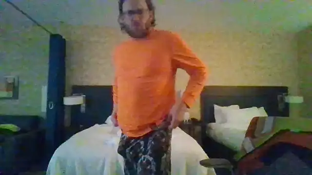 rrunner7718 online show from 01.23.25