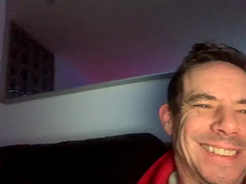 Kenhornu online show from 11.19.25