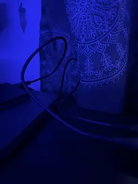 luiriv04 online show from 03.14.25