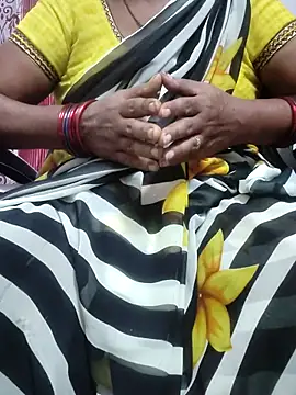 Snapshot of laxmitelugu78 chatting on 02.07.25 laxmitelugu78 online show from 02.07.25