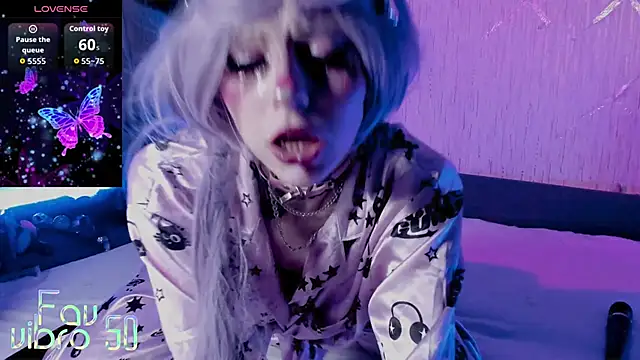 Snapshot of HardcoreHentai chatting on 11.08.25 HardcoreHentai online show from 11.08.25