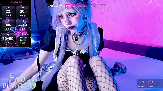 Snapshot of HardcoreHentai chatting on 11.29.25 HardcoreHentai online show from 11.29.25