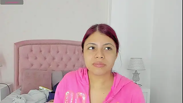 Kendall  Fox online show from 09.14.25