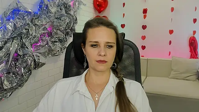 EmiliaBedy online show from 02.25.25