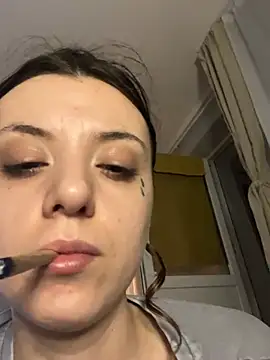 Snapshot of bunnythetailor chatting on 02.04.25 bunnythetailor online show from 02.04.25