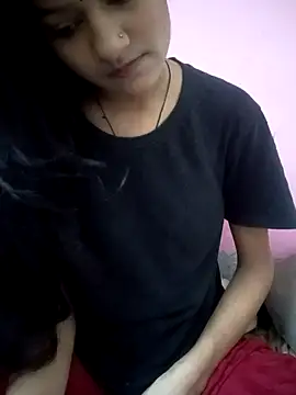 Snapshot of Tanu-00 chatting on 09.15.25 Tanu-00 online show from 09.15.25