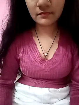 Snapshot of Tanu-00 chatting on 11.29.25 Tanu-00 online show from 11.29.25