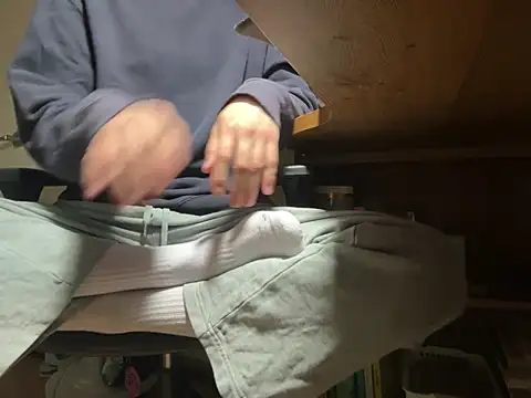 Snapshot of Phil_6677 chatting on 02.27.26 Phil 6677 online show from 02.27.26