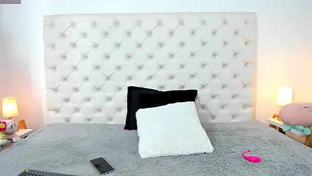 Snapshot of esmeralda06 chatting on 03.04.25 esmeralda06 online show from 03.04.25