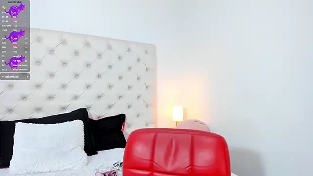 Snapshot of esmeralda06 chatting on 03.22.25 esmeralda06 online show from 03.22.25