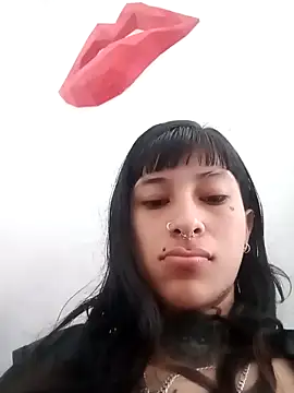 Snapshot of esmeralda06 chatting on 10.07.25 esmeralda06 online show from 10.07.25