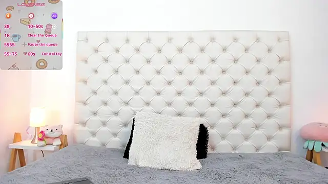 Snapshot of esmeralda06 chatting on 01.08.26 esmeralda06 online show from 01.08.26