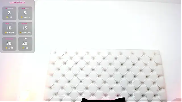 Snapshot of esmeralda06 chatting on 01.19.26 esmeralda06 online show from 01.19.26