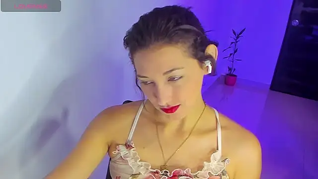 Snapshot of vicky__skinny_1 chatting on 03.13.25 vicky  skinny 1 online show from 03.13.25