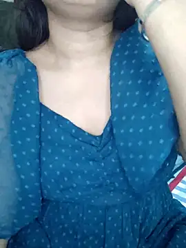 Snapshot of JANVI_MISHRA1 chatting on 05.15.26 JANVI MISHRA1 online show from 05.15.26