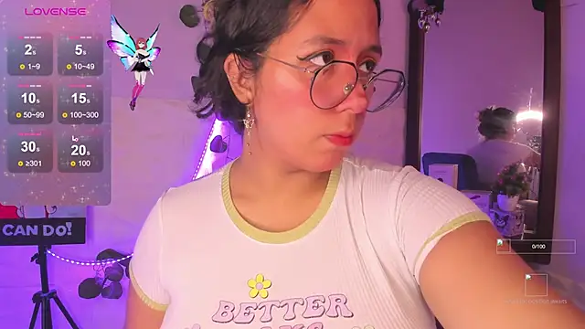 Snapshot of Ludovica6669 chatting on 11.18.25 Ludovica6669 online show from 11.18.25