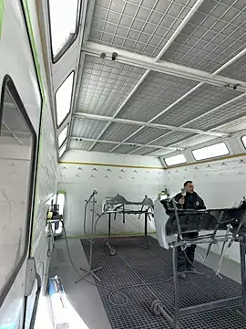 Snapshot of justeqqun chatting on 10.17.25 justeqqun online show from 10.17.25