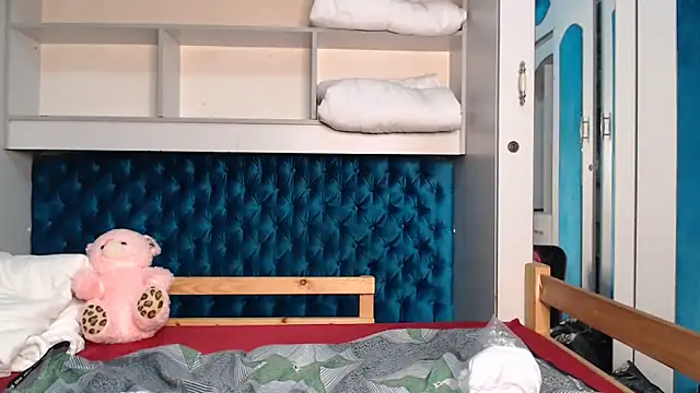 YoungDiva69 online show from 02.01.26