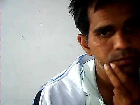 Snapshot of Nightservice27 chatting on 11.20.25 Nightservice27 online show from 11.20.25