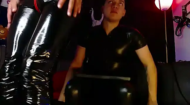 Snapshot of AngeloColleen chatting on 02.22.25 AngeloColleen online show from 02.22.25