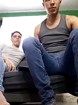 Snapshot of AngeloColleen chatting on 09.23.25 AngeloColleen online show from 09.23.25