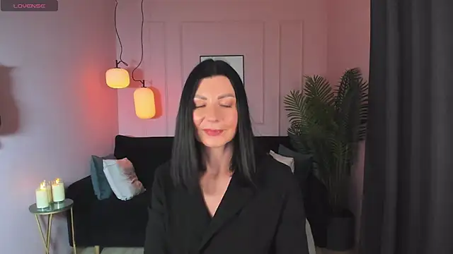 MonicaCheerful online show from 01.29.25