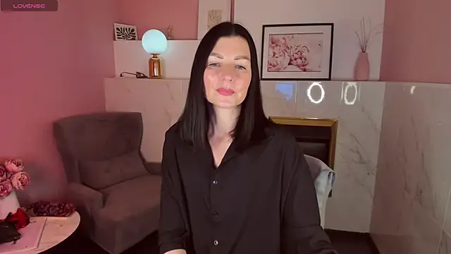 MonicaCheerful online show from 02.05.25