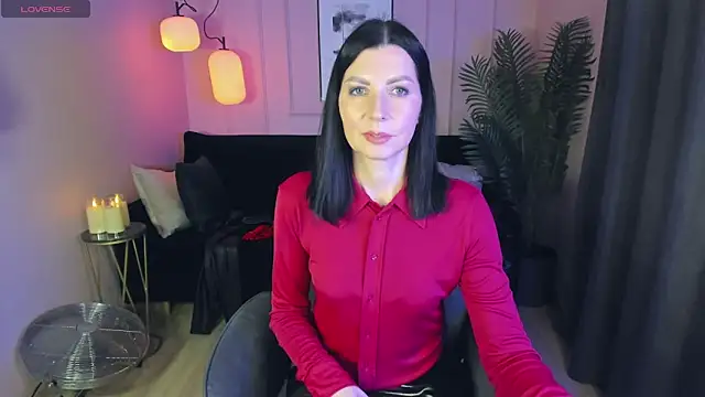 MonicaCheerful online show from 02.21.25