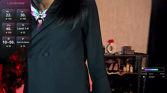 MonicaCheerful online show from 09.14.25